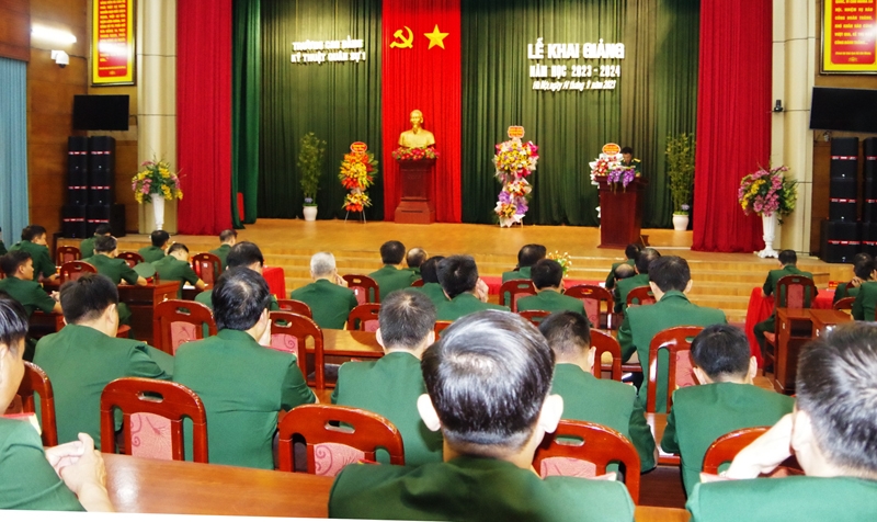 Trường Cao đẳng Kỹ thuật Quân sự 1 khai giảng năm học 2023-2024